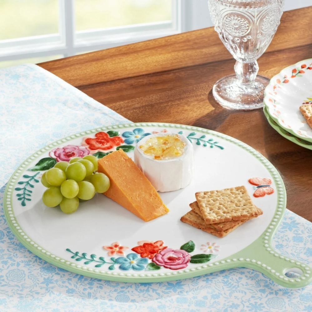 ❤️ New Pioneer Woman Painted Meadow Serving Board